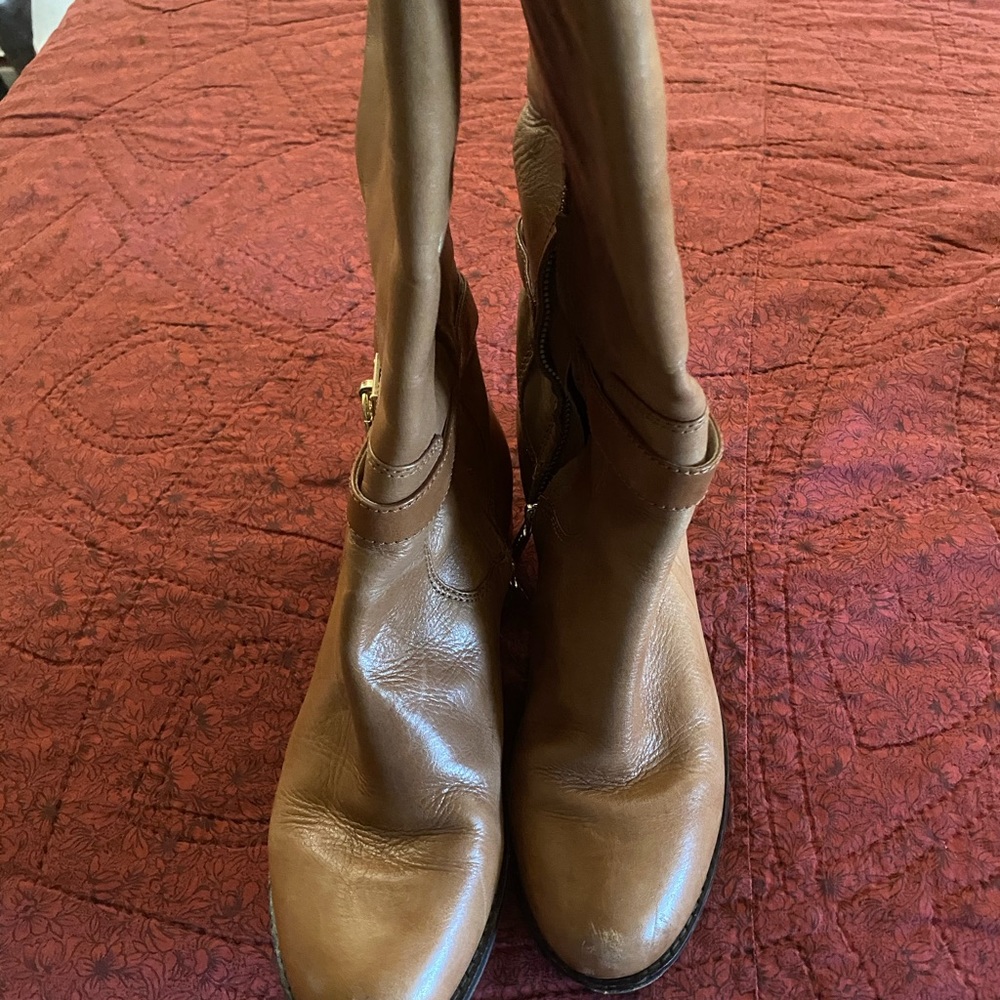 Women’s boots